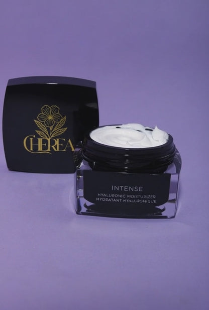video pan of CHEREA INTENSE Hyaluronic Moisturizer